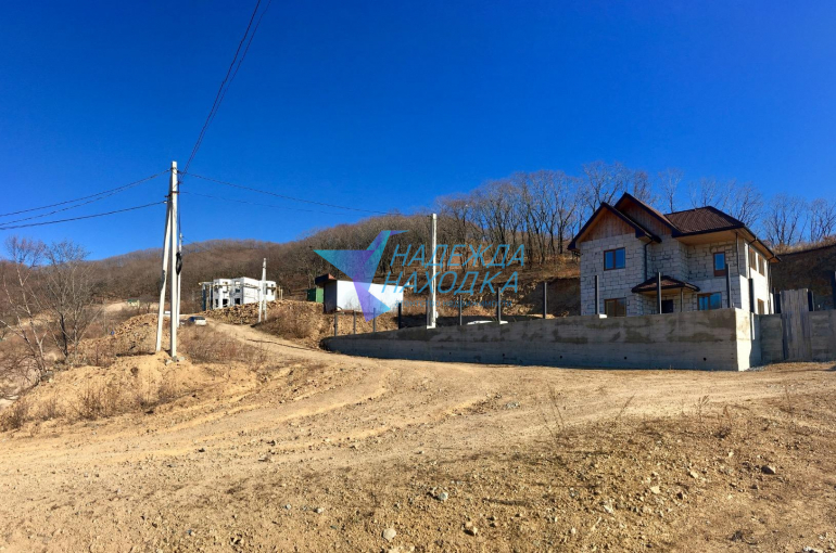 Продается Земельный участок по ул. Жемчужная (район "Рица")