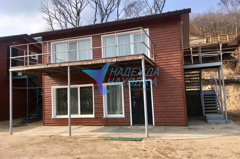 Продается Домик в Бухте Окуневая. База отдыха Век