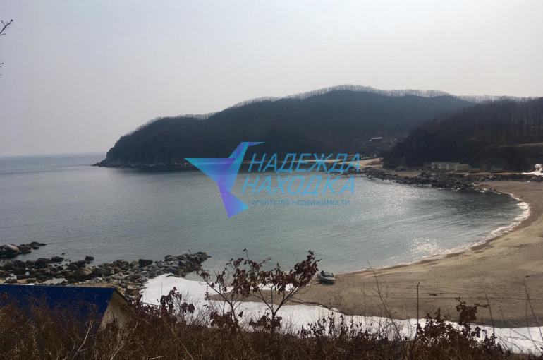 Продается Домик в Бухте Окуневая. База отдыха Век