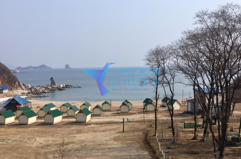 Продается Домик в Бухте Окуневая. База отдыха Век