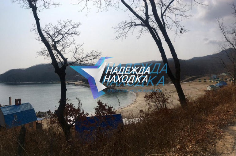 Продается Домик в Бухте Окуневая. База отдыха Век