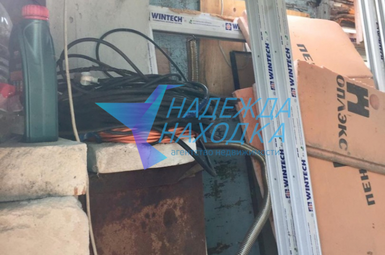 Продается Домик в Бухте Окуневая. База отдыха Век