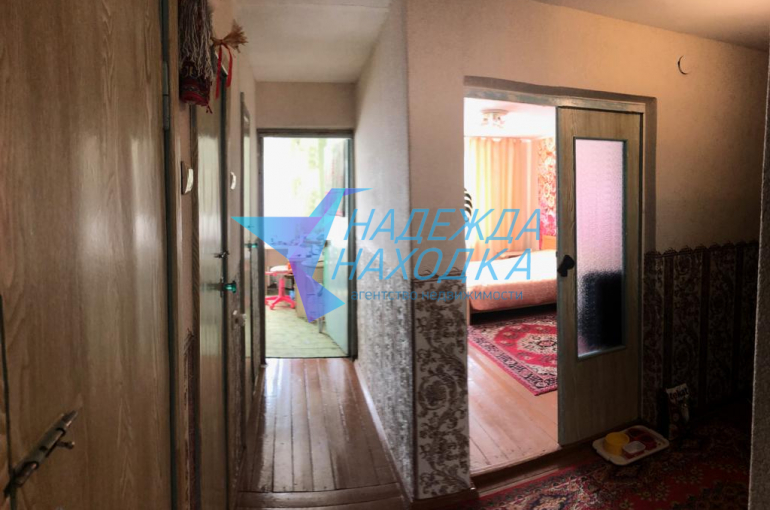 Продается 1/2 жилого дома. п. Козьмино.