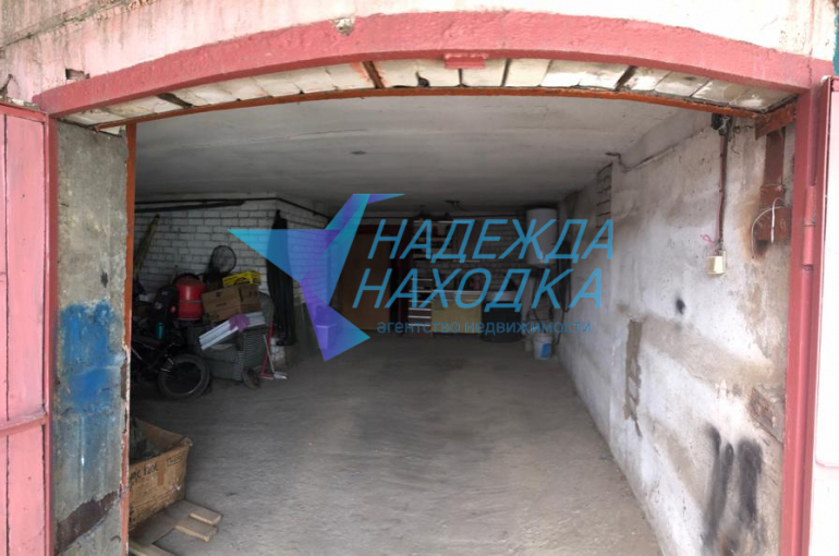 Продается 1/2 жилого дома. п. Козьмино.