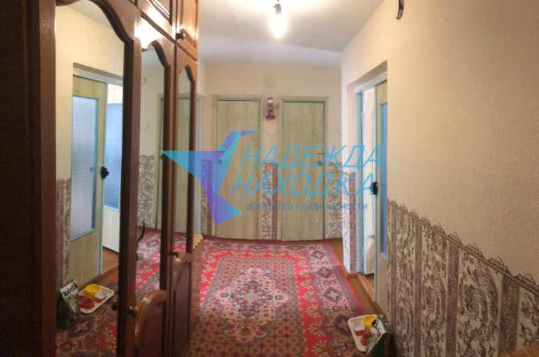 Продается 1/2 жилого дома. п. Козьмино.