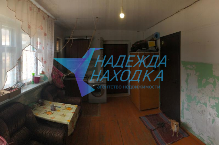 Продается 1/2 жилого дома. п. Козьмино.