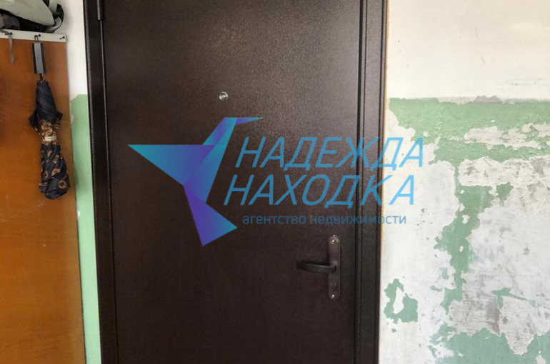 Продается 1/2 жилого дома. п. Козьмино.