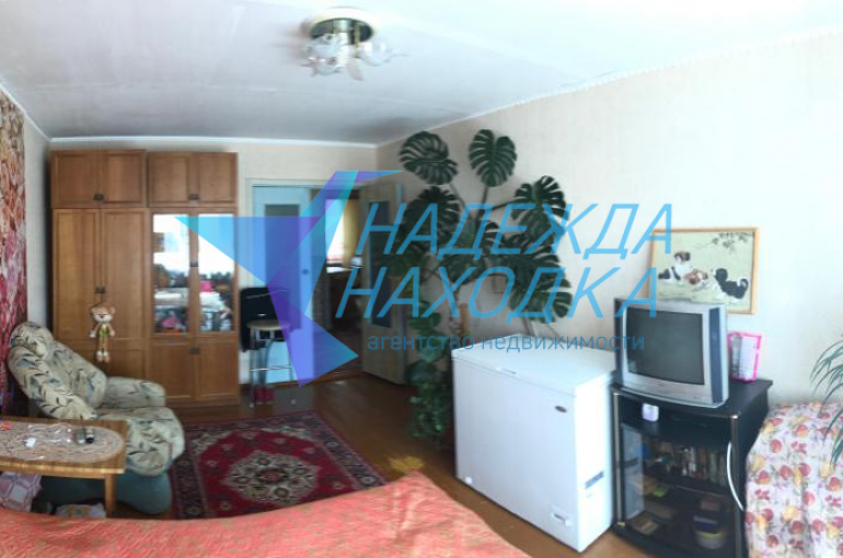 Продается 1/2 жилого дома. п. Козьмино.