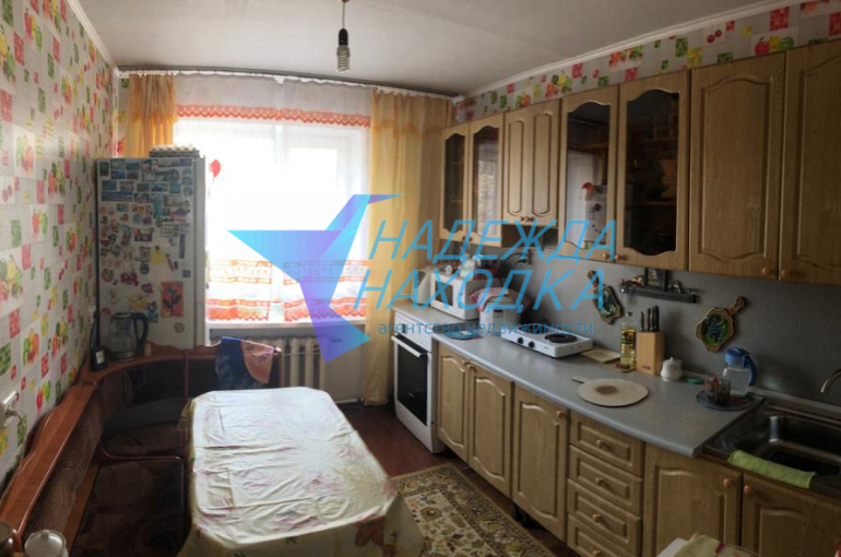 Продается 1/2 жилого дома. п. Козьмино.