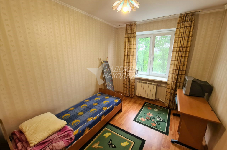 Сдается трехкомнатная квартира на Дзержинского в Находке