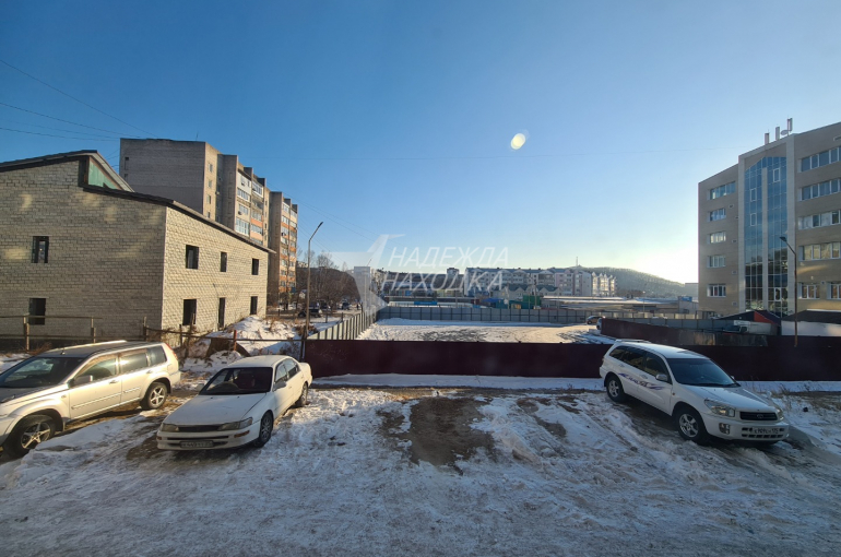 Продажа Двухкомнатная квартира. Врангель.