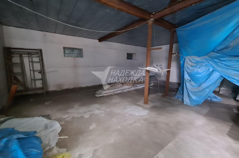 Продажа трехэтажный дом ул. Садовая 72