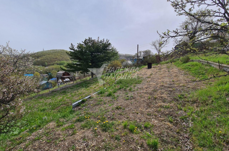 Продажа трехэтажный дом ул. Садовая 72