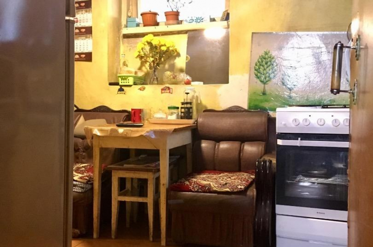 Продается часть жилого дома. Район Ленинской.