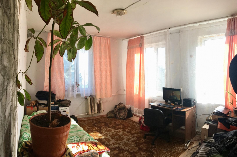 Продается часть жилого дома. Район Ленинской.