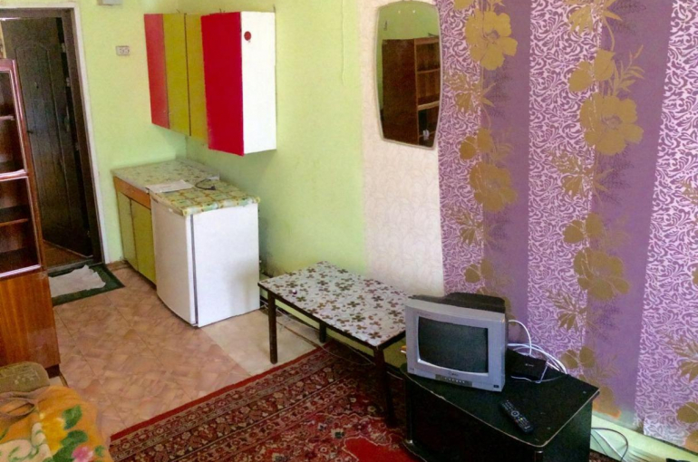 Сдается малосемейка на Горького