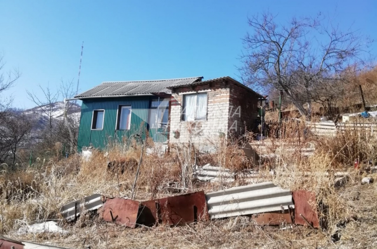 Продается дача СНТ Коммунальник ул. Весенняя