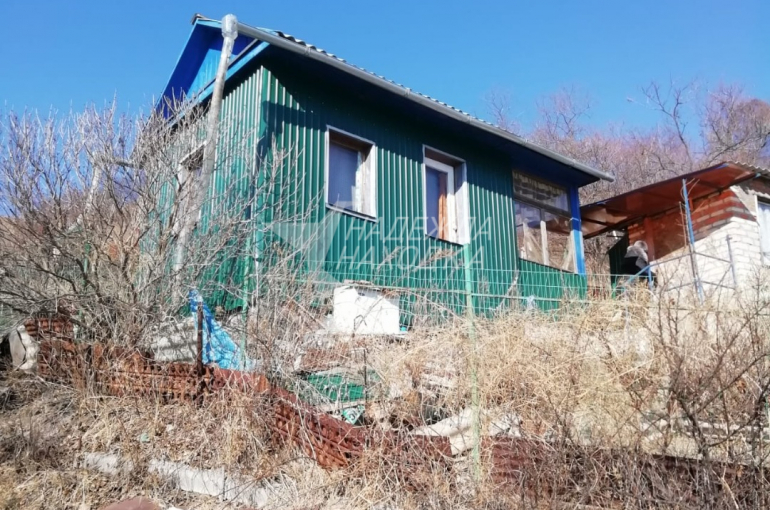 Продается дача СНТ Коммунальник ул. Весенняя