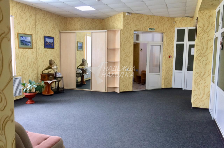 Аренда . Помещение на Малиновского.