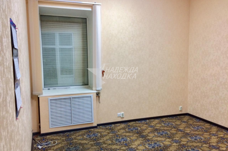 Аренда . Помещение на Малиновского.