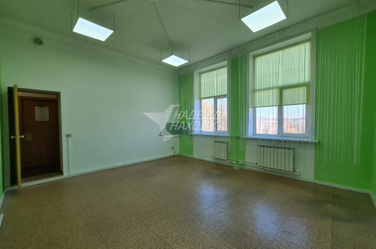 Аренда Офисное помещение на Ленинской. С подводом воды.