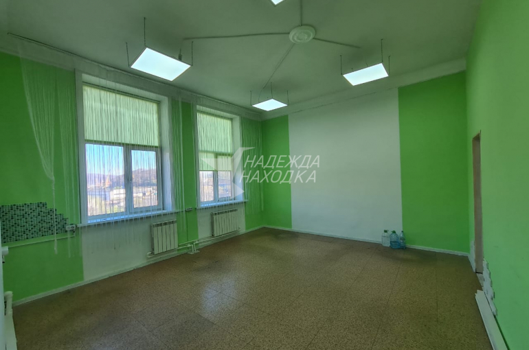 Аренда Офисное помещение на Ленинской. С подводом воды.