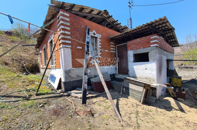 Продажа недостроенный дом ул. Сосновая д.36