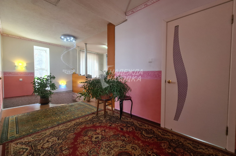 Продажа 2-х эт. Дом. Р-н Ленинская