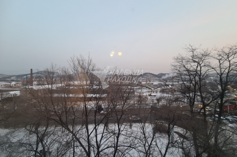 Продажа Трехкомнатная квартира с Балконом. Рыбный порт