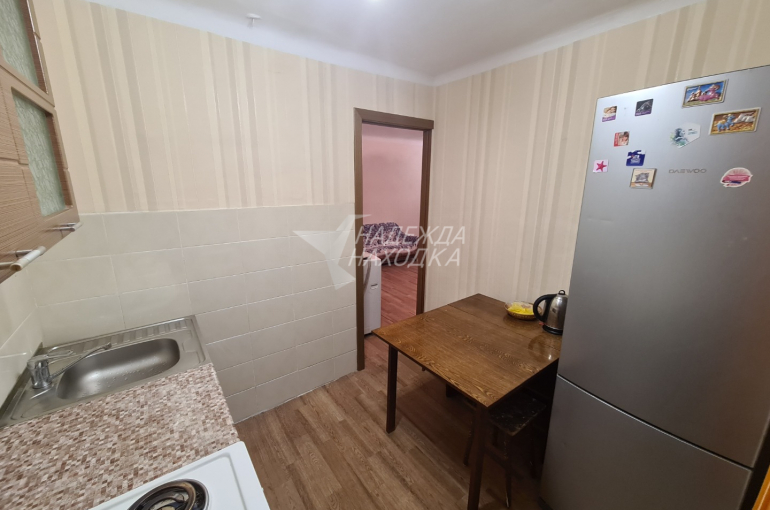 Продажа Трехкомнатная квартира с Балконом. Рыбный порт