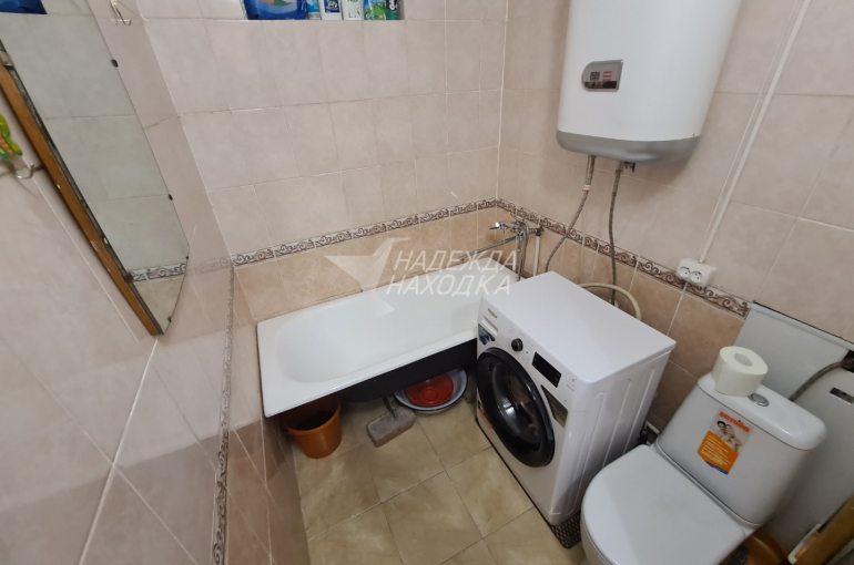 Продажа Трехкомнатная квартира с Балконом. Рыбный порт