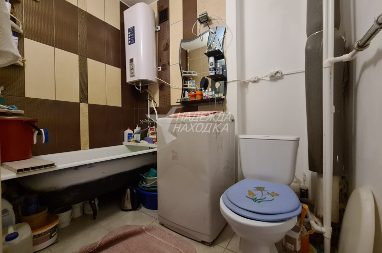 Продажа Двухкомнатная квартира. 3 этаж с Балконом