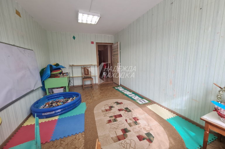 Продажа Двухкомнатная квартира. 2 этаж с балконом