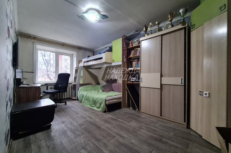 Продажа Двухкомнатная квартира. Врангель